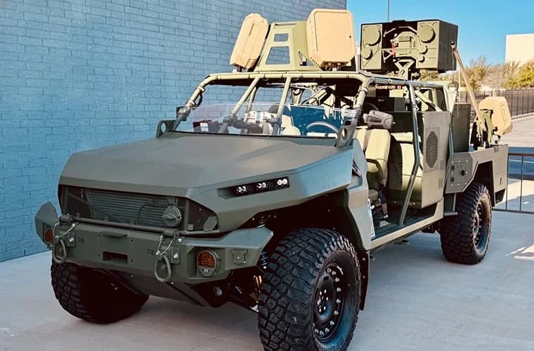 El Paso'nun Semalarını Kapatan Lazer: Ordunun 'LOCUST' Karşı Drone Silahı Hakkında Bildiklerimiz