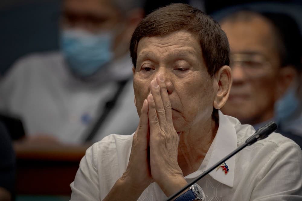Filipinler Devlet Başkanı Duterte 'Uyuşturucuya Karşı Savaşı' nedeniyle UCM'yle Karşı Karşıya