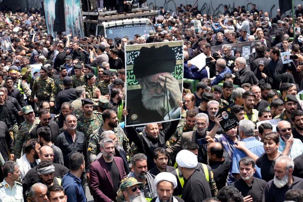 İran, Ayetullah Hamaney'in Suikastine Dayanacak Şekilde İnşa Edildi