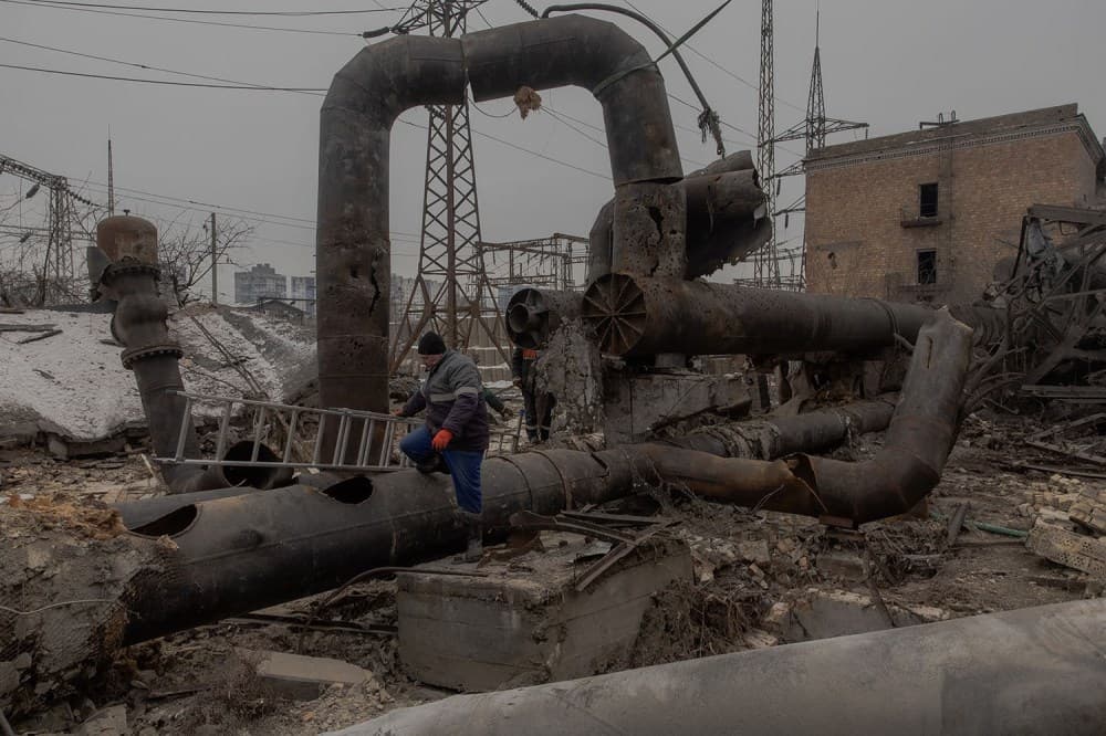 Moskova'nın Enerji Saldırıları Rusya-Ukrayna Barış Görüşmelerini Tehdit Ediyor