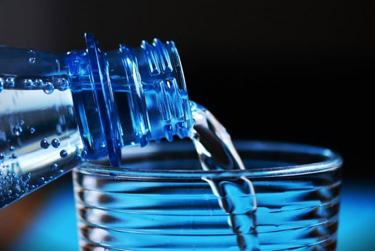 "Plastik Çağdan Uzaklaşan Zihniyet Değişimi": Bu Gelişmiş Malzeme Aslında Islandığında Daha da Güçleniyor
