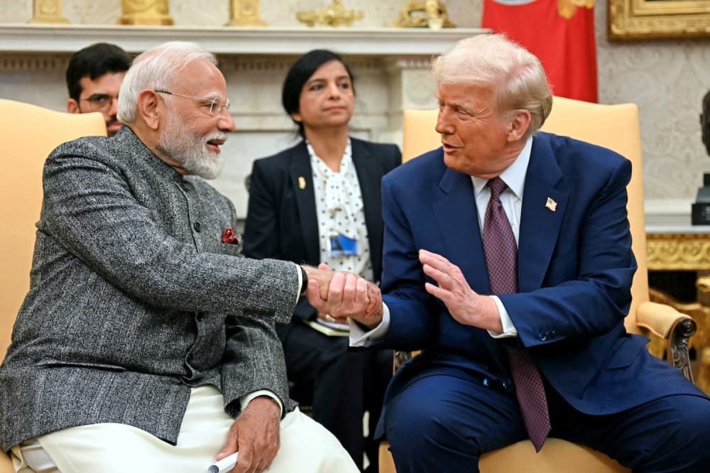 Trump ve Modi, Hindistan'ın Rus Petrolü Alımlarını Durdurmak İçin Ticaret Anlaşması Yaptı