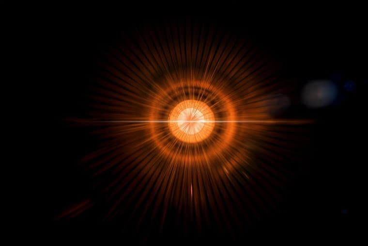 2023'te Tespit Edilen 'Ultra Enerjik' Kozmik Nötrinonun Gizemli Kökeni Bulunmuş Olabilir