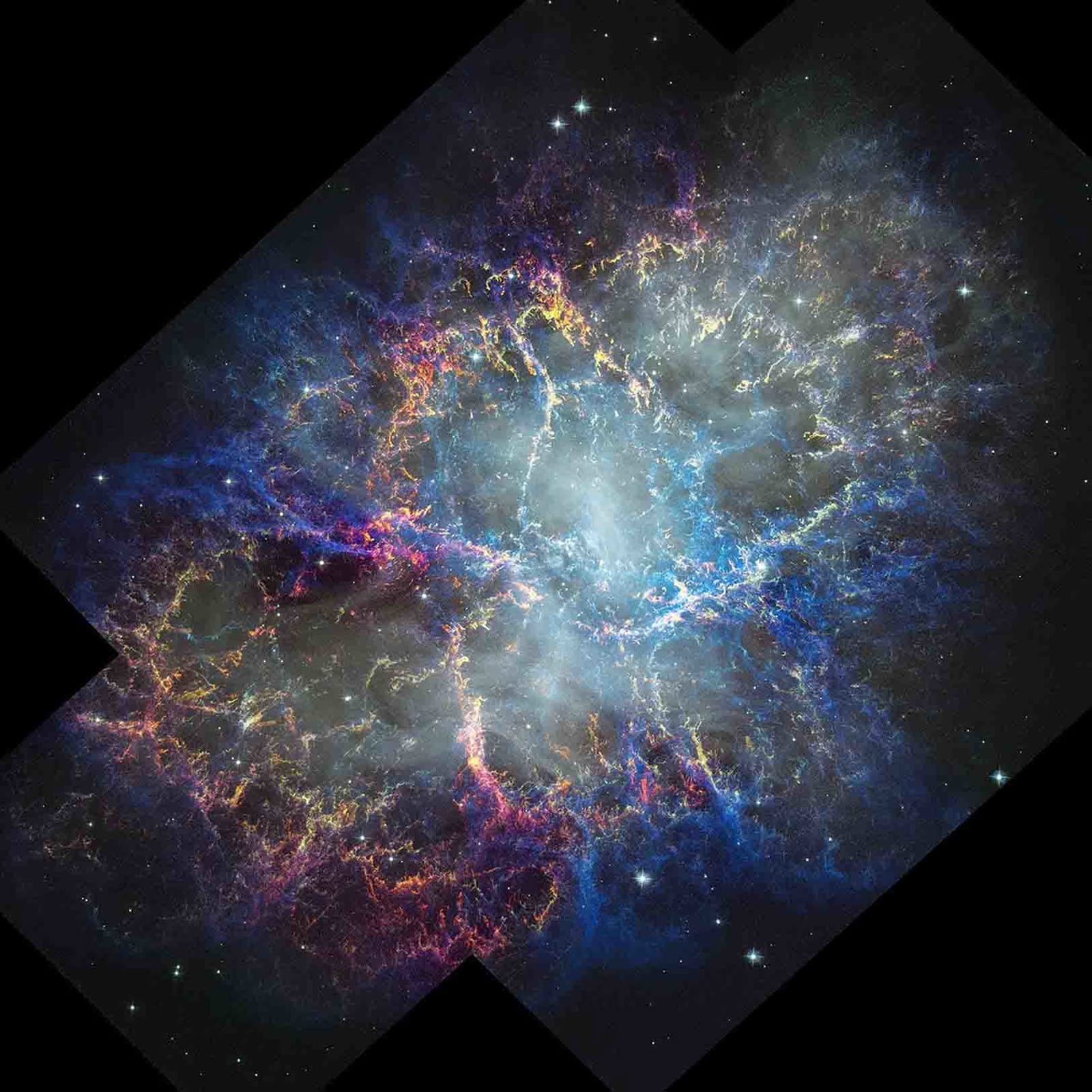 Hubble Uzay Teleskobu Görüntüleri Yengeç Bulutsusu'nun Çarpıcı Kozmik Evrimini Ortaya Çıkarıyor