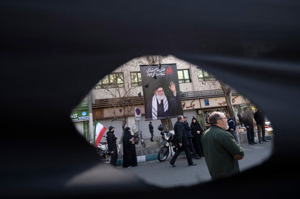İran Savaşı Konusunda Uzmanlar ve Politika Yapıcılar Arasında Derin Bir Bağlantısızlık