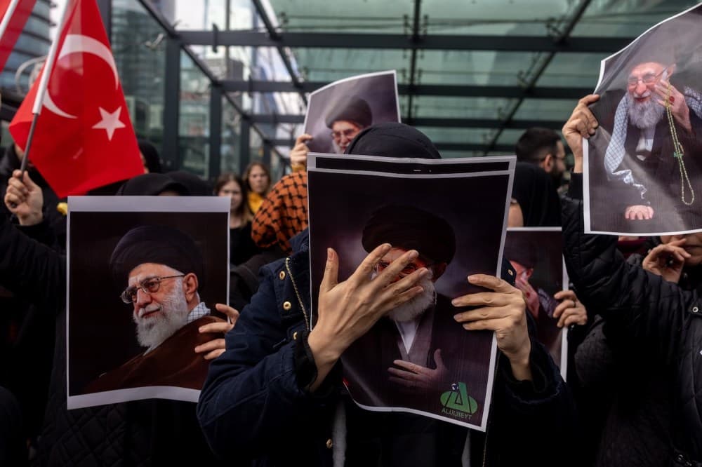 İsrail Türkiye'ye Yeni İran Olarak Davranmamalı