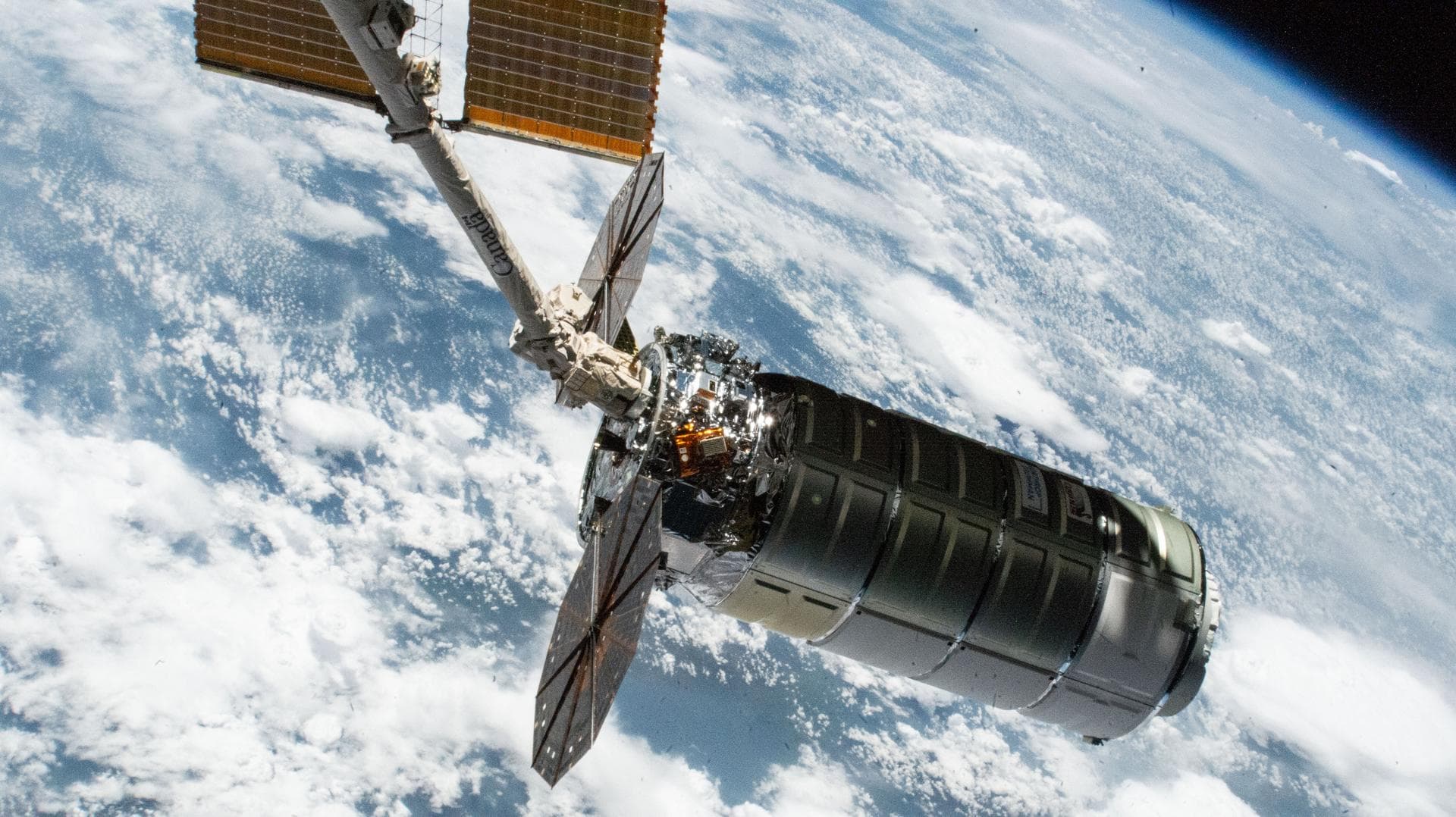 NASA, Northrop Grumman Kargo Uzay Aracının Kalkışını Gözetleyecek