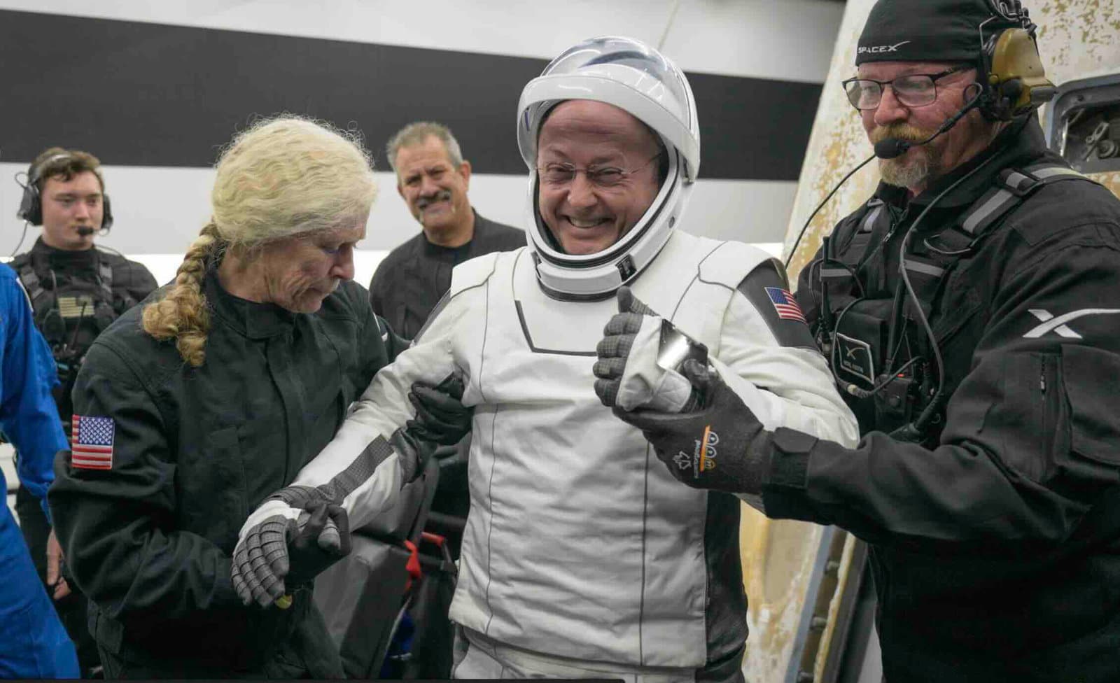NASA Yetkilileri, Bir Astronotun Aniden Konuşamaz Hale Gelmesine Neden Olan Gizemli Durumun Sebebini Araştırıyor