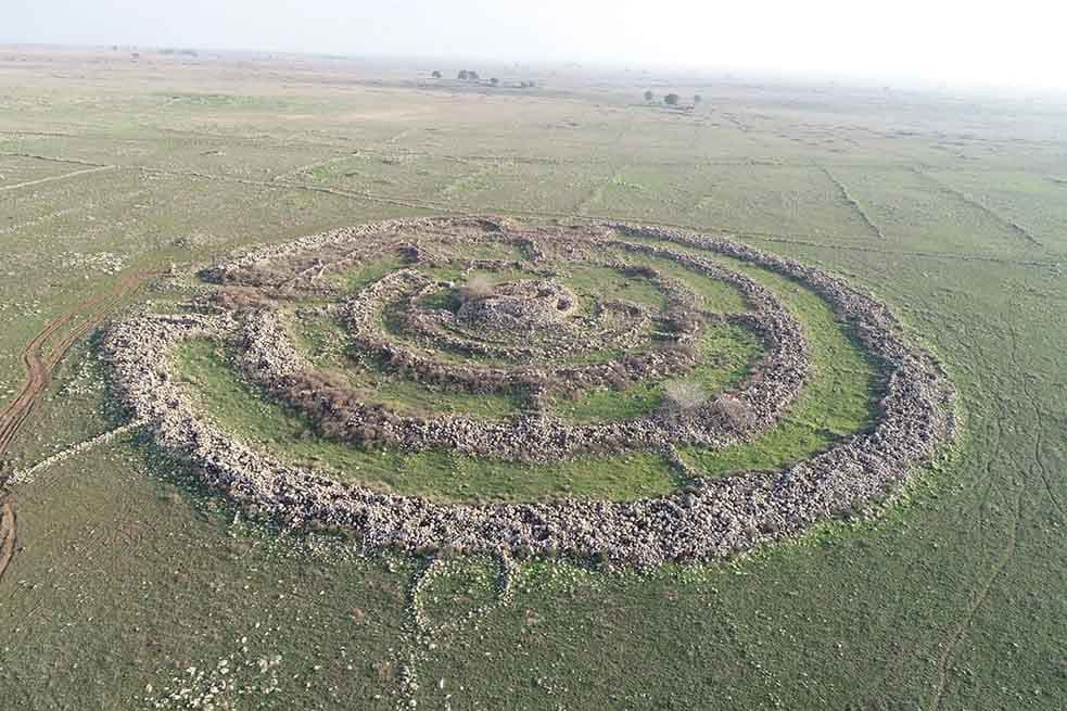 Yeni Araştırma, İsrail'in Gizemli "Doğu'nun Stonehenge'i" Rujm el-Hiri'nin Yalnız Değil olduğunu Ortaya Çıkardı