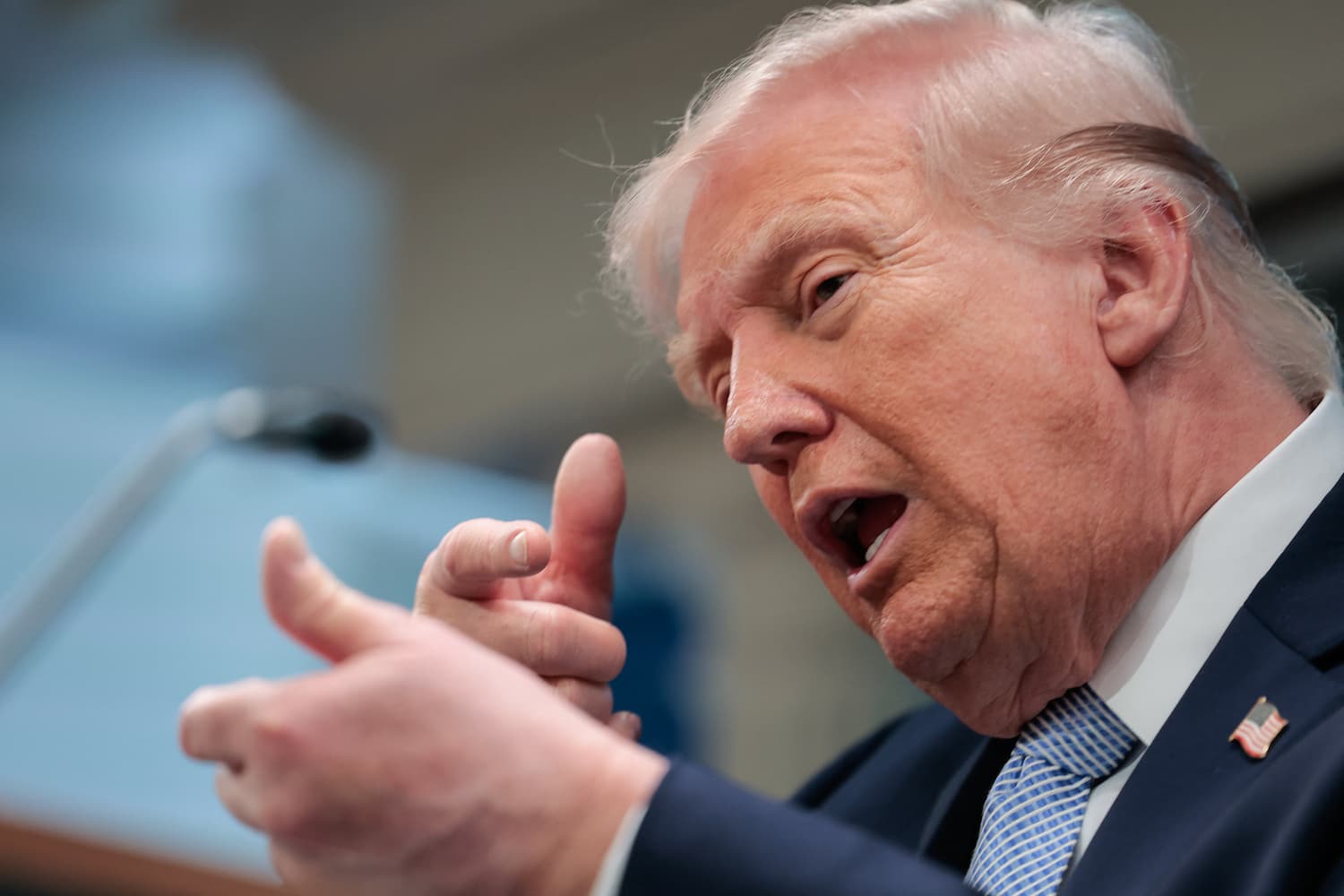 Trump, Ateşkes Anlaşması Başarısız Olursa İran Medeniyetini Yok Etmekle Tehdit Ediyor