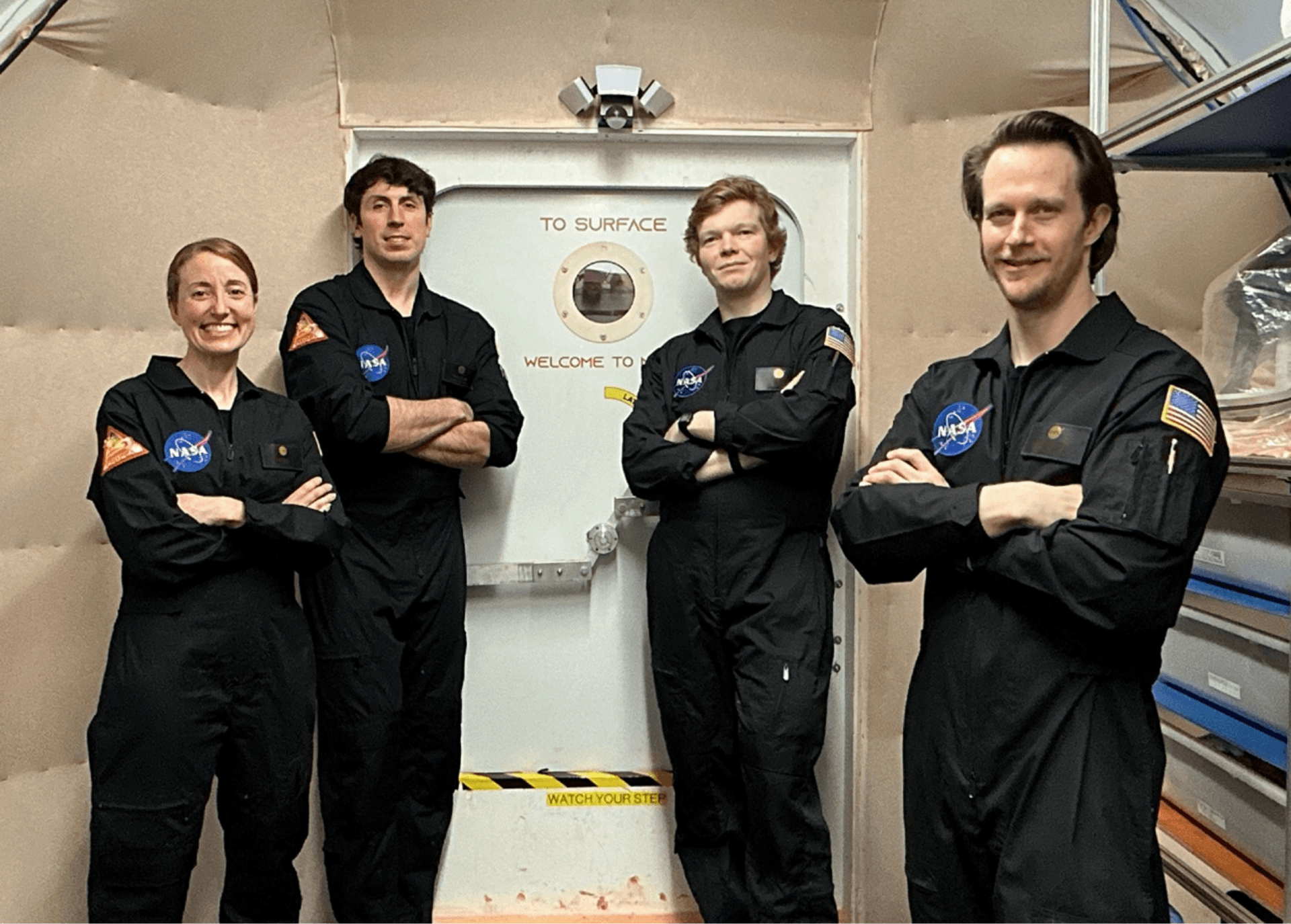 NASA'nın Simüle Edilmiş Mars Misyonu Habitat İçinde 200 Günü Kutluyor