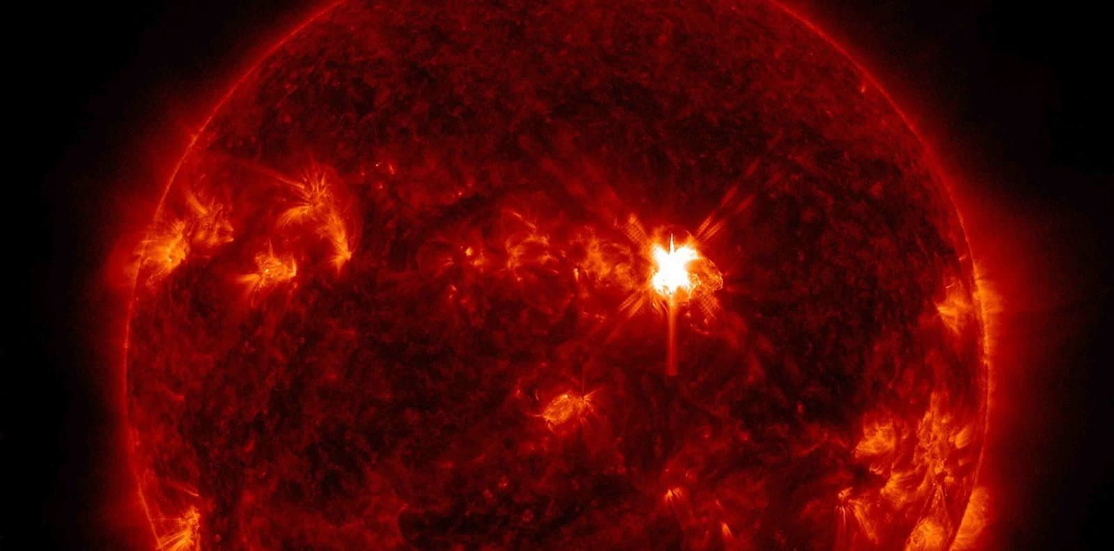 NOAA Perşembe Günü “Şiddetli” Aurora Uyarısı Verdi - İşte Kuzey Işıklarını Görebileceğiniz Yer