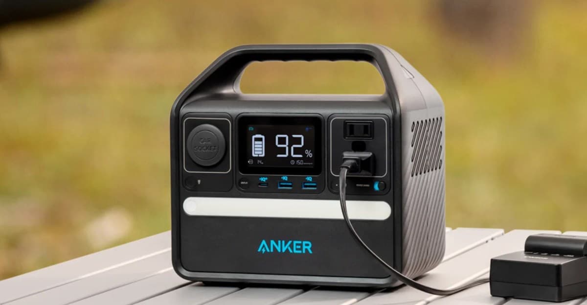 Anker'in 521 PowerHouse'u altı cihaza kadar güç sağlayabilir ve satışta