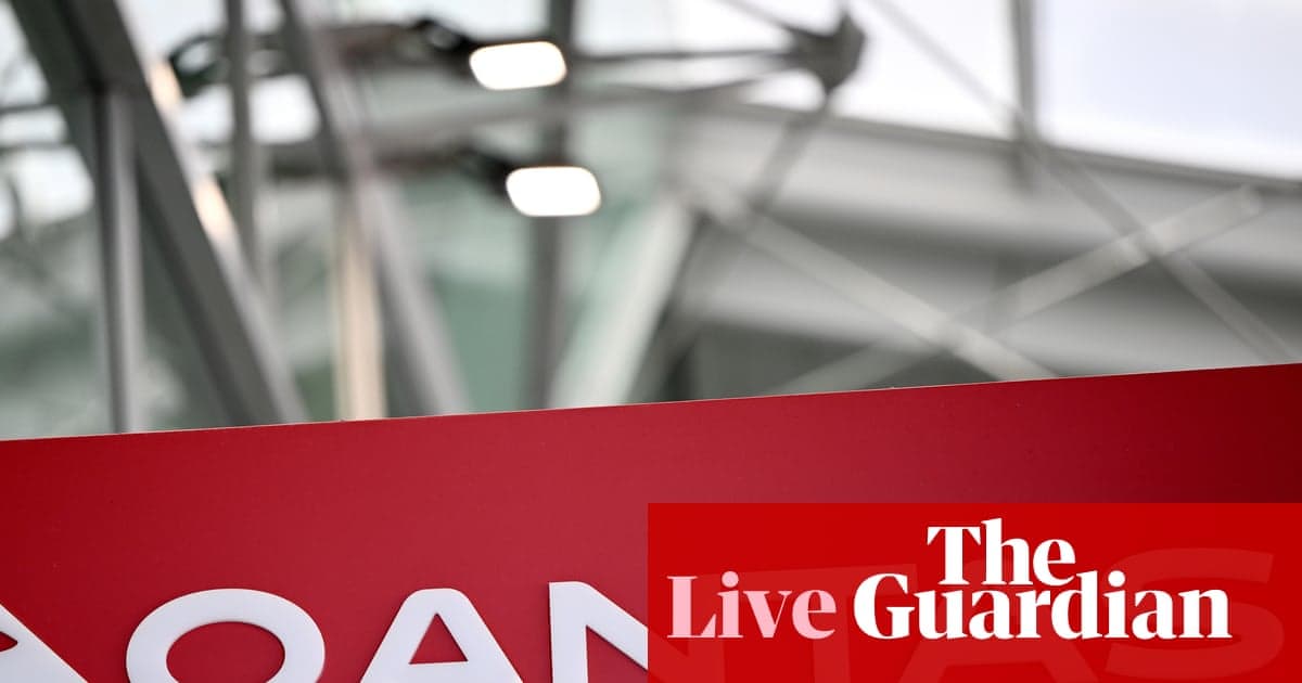 Avustralya'dan canlı haberler: Büyük Qantas veri sızıntısının dark web'e ulaşmasının ardından dolandırıcılık uyarısı; NSW çukur onarımı sözü verdi | Avustralya haberleri