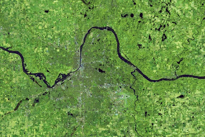 Bahar Yağmurları Michigan'ı Doyurdu - NASA Bilimi