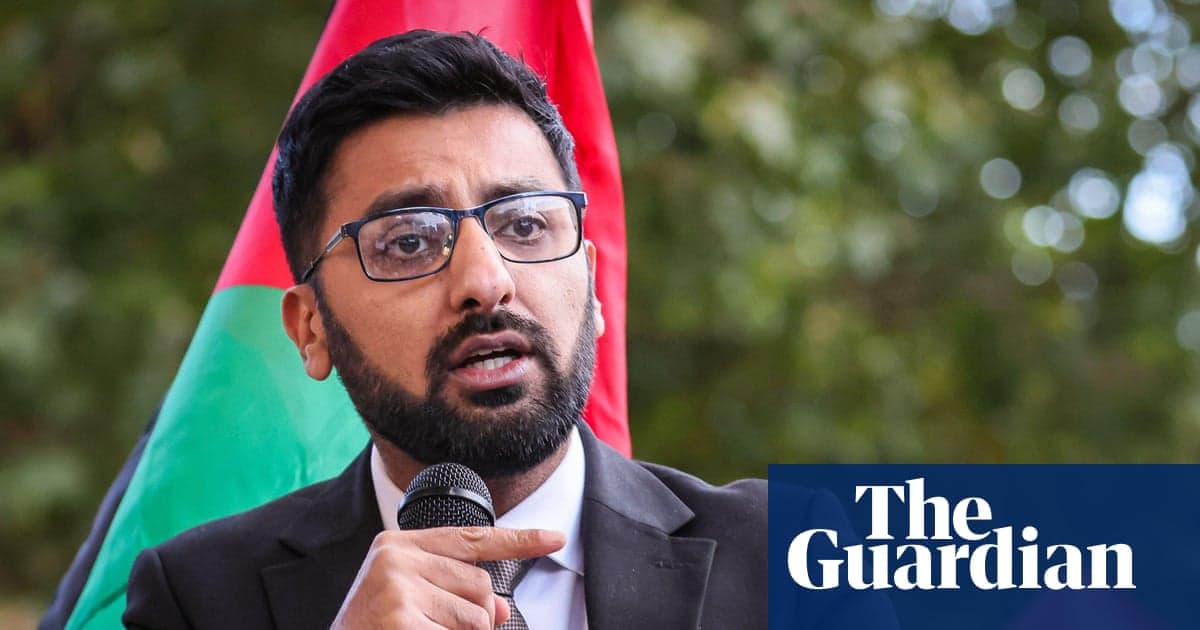 Blackburn Milletvekilinin Bebek Hedefi 'Ahronged' Çevrimiçi Kötüye Kullanım Saatleri Doğumdan Saatler | Çevrimiçi Kötüye Kullanım
