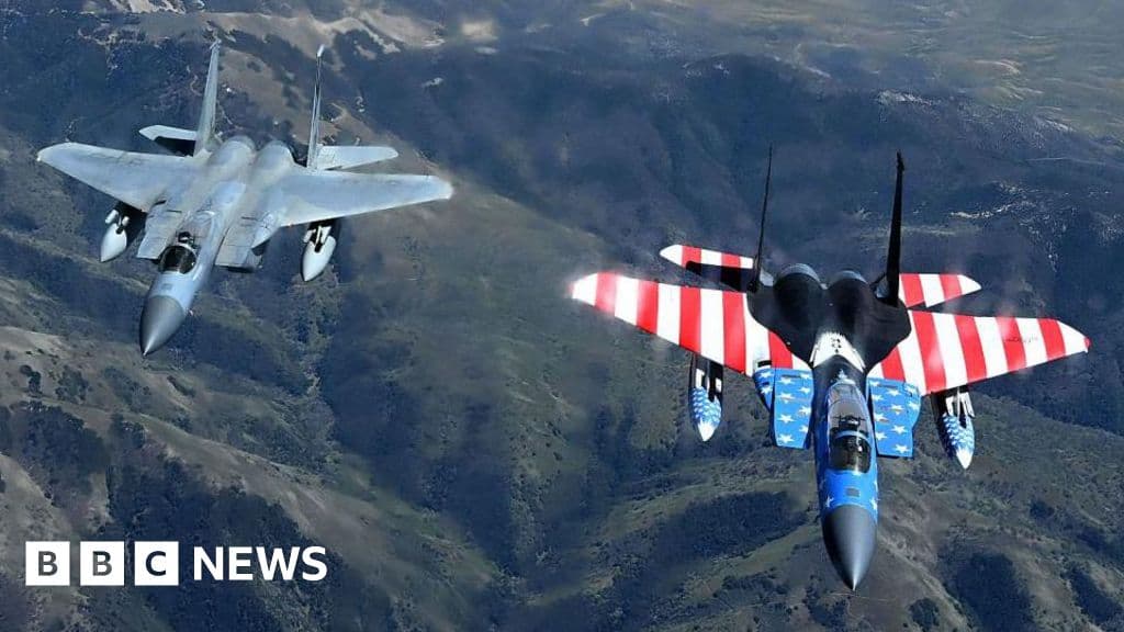 Boeing savunma işçileri havacılık devine yeni bir darbe vurmaya başladı