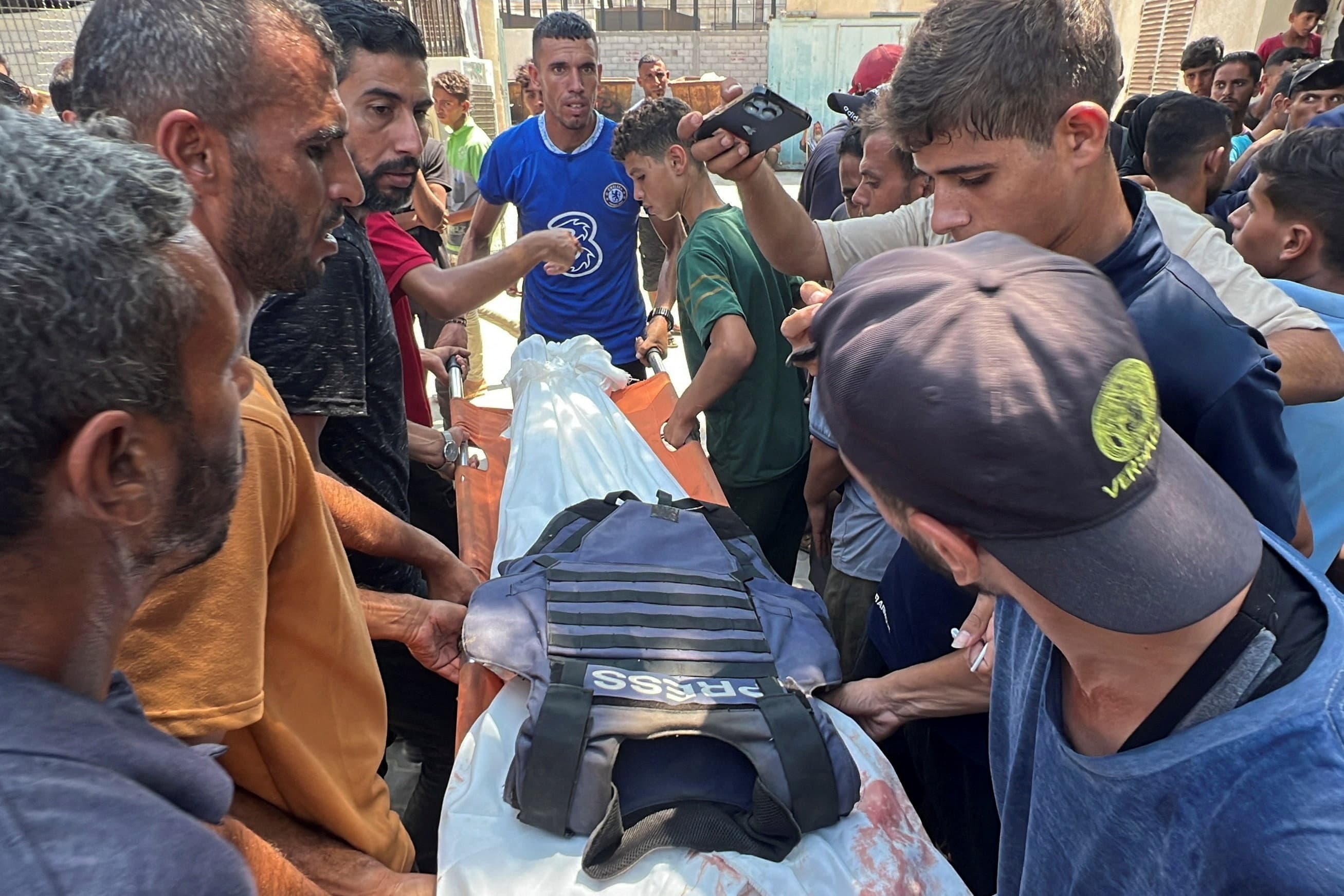 Canada 'horrified' by Israeli double-bombing of Gaza hospital