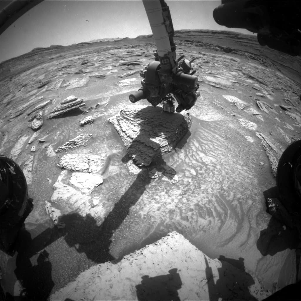 Curiosity Blog, Sols 4893-4899: Campo Marte'de Sondaj ve Psyche Uzay Aracından Ziyaret