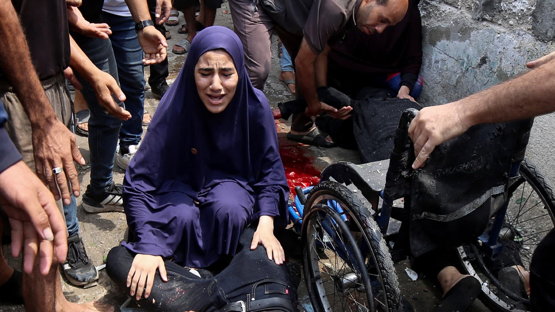 Doctors Without Borders says hospitals and staff in Gaza are barely functioning