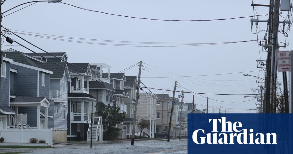 Fırtına Alaska'daki evleri silip süpürürken, Nor'easter ABD'nin doğu kıyısına sel getirdi | ABD hava durumu