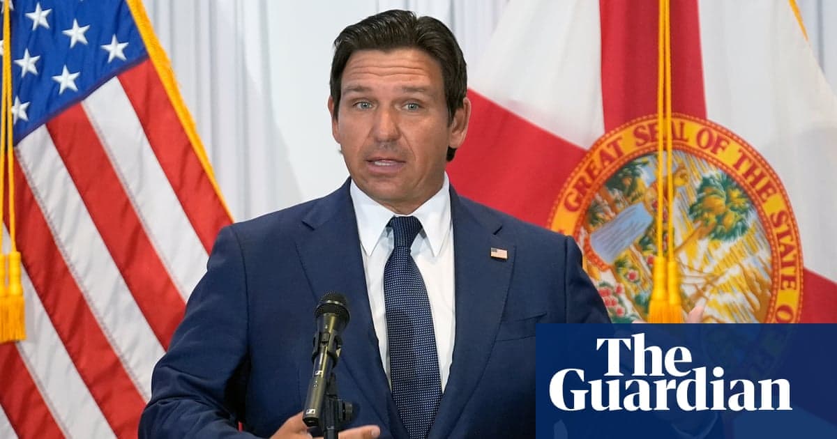 Florida Valisi Devletin 'Sınır dışı etme Deposu' Göç Hapishanesi'ni açmayı duyurdu. Florida