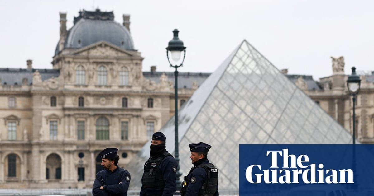 Fransa Kültür Bakanı: Louvre soygundan sonra kapandı | Paris