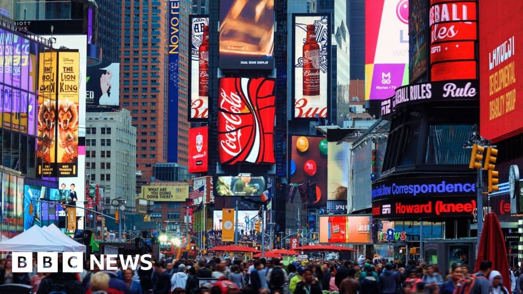 Genç New York'un Times Meydanı'nda üç atıştan sonra tutuklandı