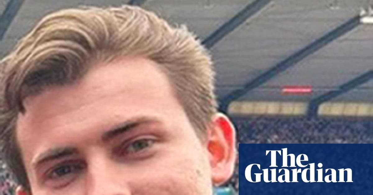 Glasgow Üniversitesi Mezuniyet Günü'nde kendini öldüren öğrenci başarısız olmakla suçlandı | Glasgow Üniversitesi