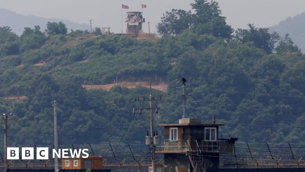 Güney Kore, North's Askers Crossing sınırında uyarı atışları ateş ediyor