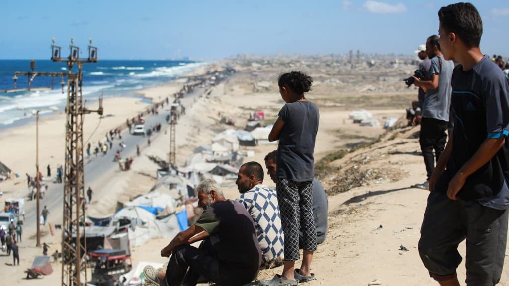 Hamas: Ready to release captives, engage in negotiations through mediators