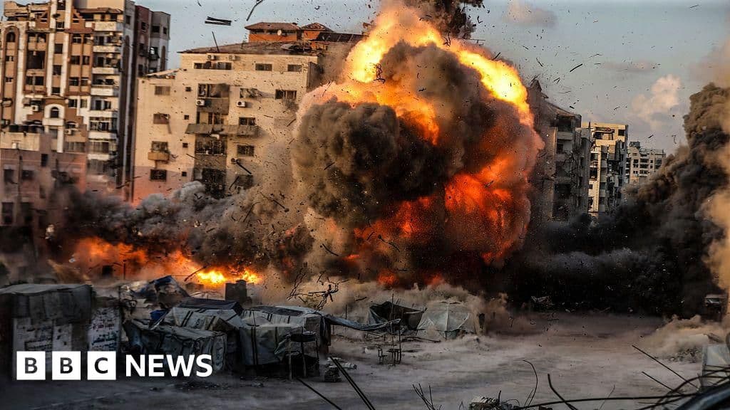 Hamas'ın Gazze Şehir Merkezi yakınlarındaki İsrail kuvvetleri olarak sokaktan sokak dövüşüne hazırlandığı bildirildi