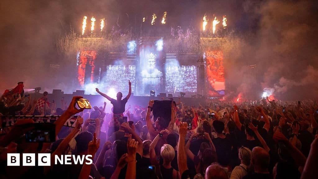 Hırvat Ultra-Milletçi Mega-Gig bölünmüş toplumu ortaya çıkarır
