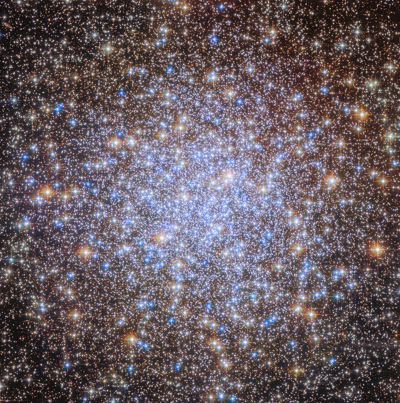 Hubble Casusları Yıldızlı Avize - NASA Bilimi