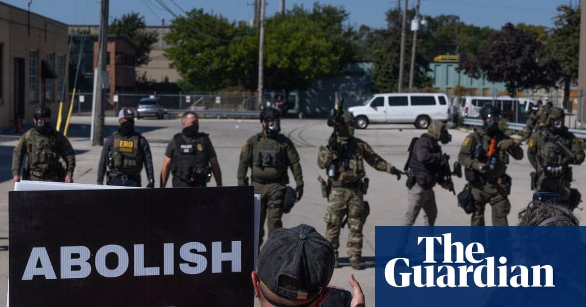Illinois Senatörü göçmenlik tesisinde çatışmalar arasında buzla buluşmak istiyor | Illinois