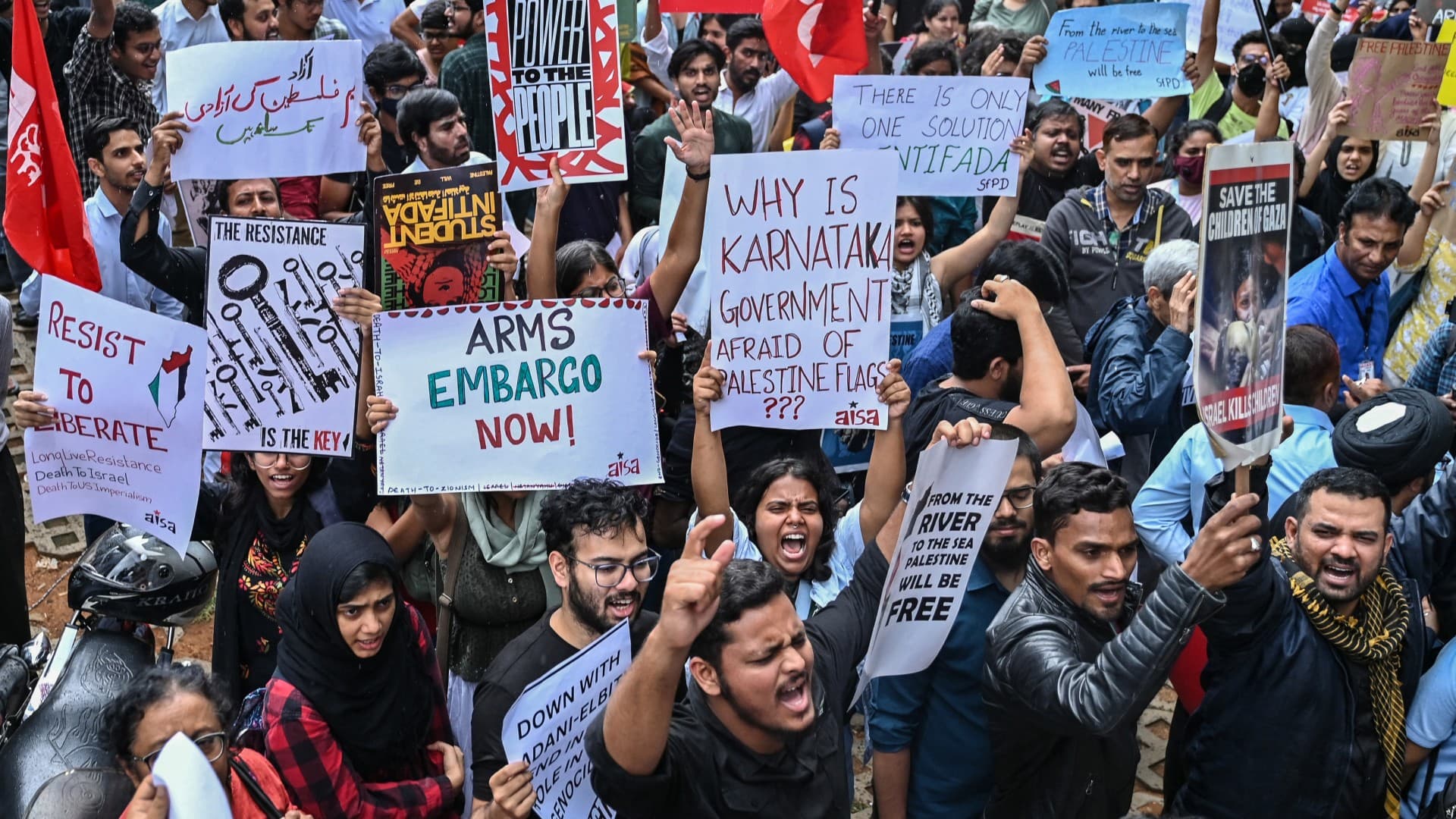 Indian activists demand Delhi halt all dealings with Israeli arm companies