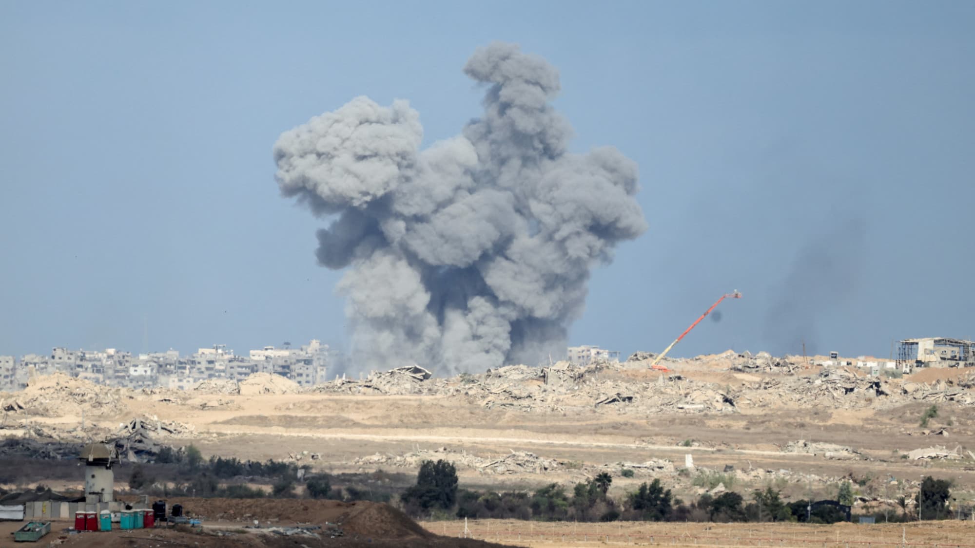 Israel shells Gaza after ratifying ceasefire agreement