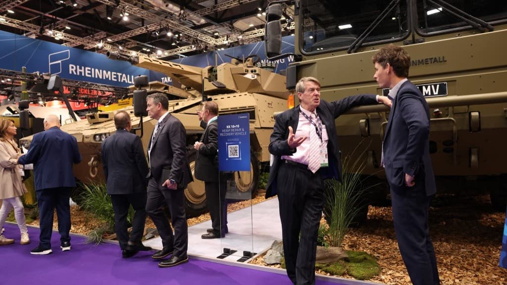Israeli companies crack down on coverage at London arms fair