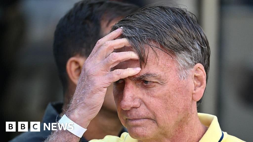 Jair Bolsonaro, Brezilya darbesini planladığı için 27 yıl hapse mahk wasm edildi