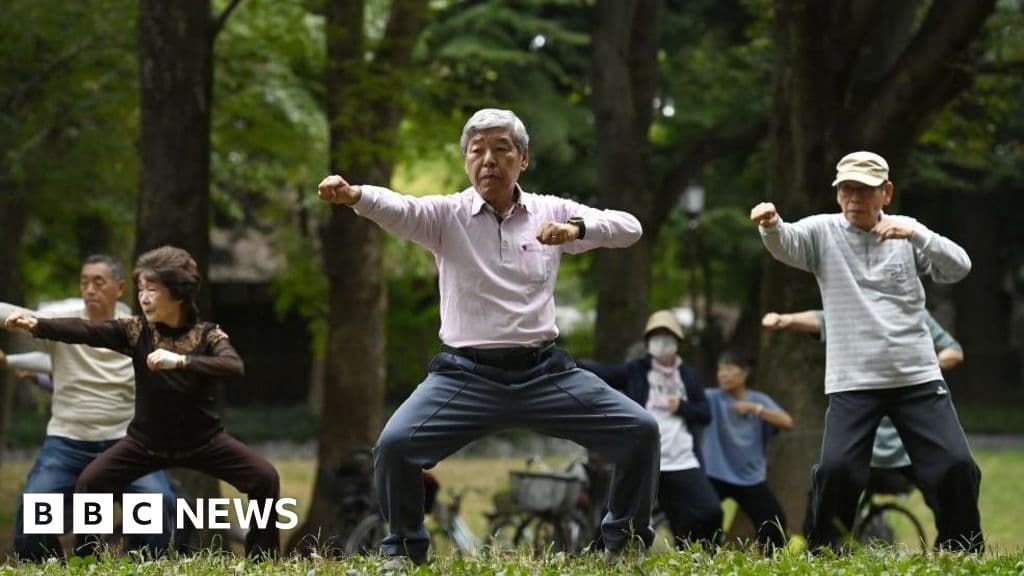 Japonya, 100.000 yaşın üzerindeki yaklaşık 100.000 kişiyle yeni rekor kırdı