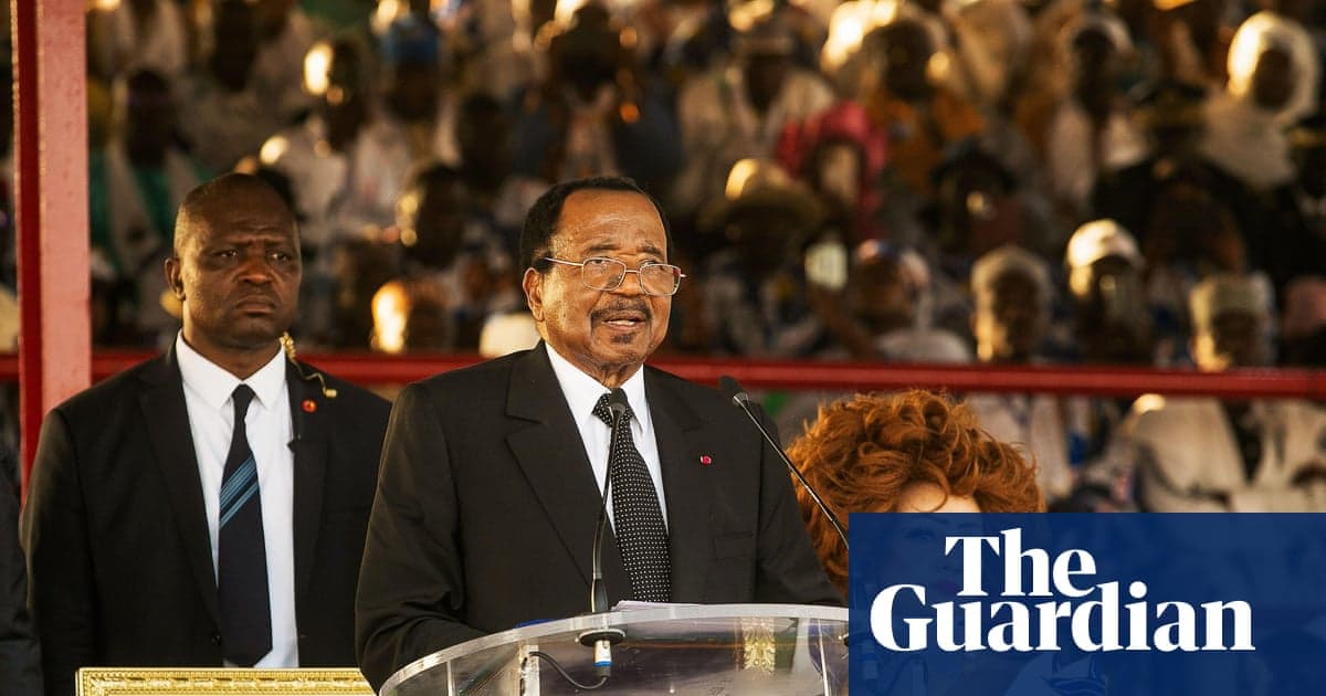 Kamerun'un 92 yaşındaki cumhurbaşkanı, ülke sandık başına giderken bir dönem daha göreve hazırlanıyor | Kamerun