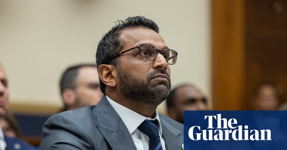 Kash Patel'in Yeni Zelanda yetkililerine yerel yasalara sahip olmak için yasadışı silahları verdi | Trump İdaresi