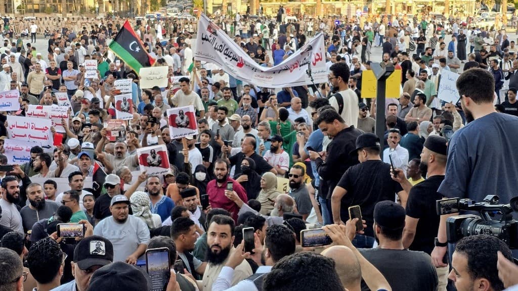 Libyans turn out for elections as officials condemn 'unacceptable' obstructions