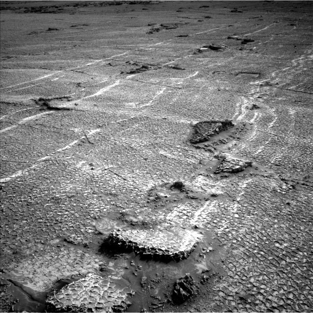 Merak Blogu, Sols 4927–4933: O Pürüzsüz Alana Gidelim - NASA Bilim