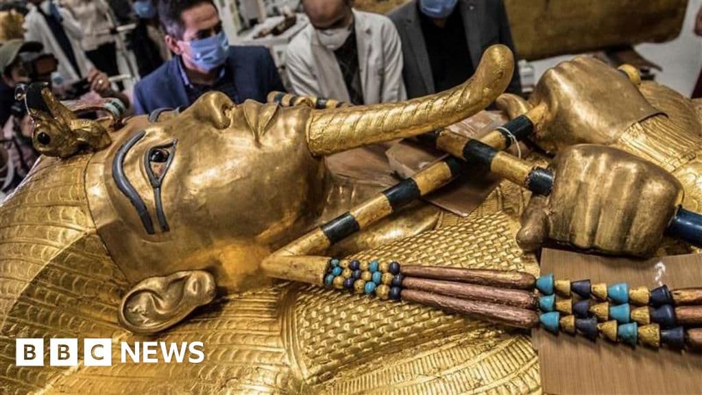 Mısır'ın Büyük Müzesi açıldı ve Tutankhamun'un mezarının tamamı ilk kez sergileniyor