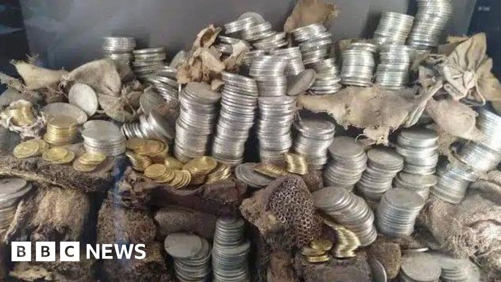 Müze soygununda 2.000 altın ve gümüş para çalındı