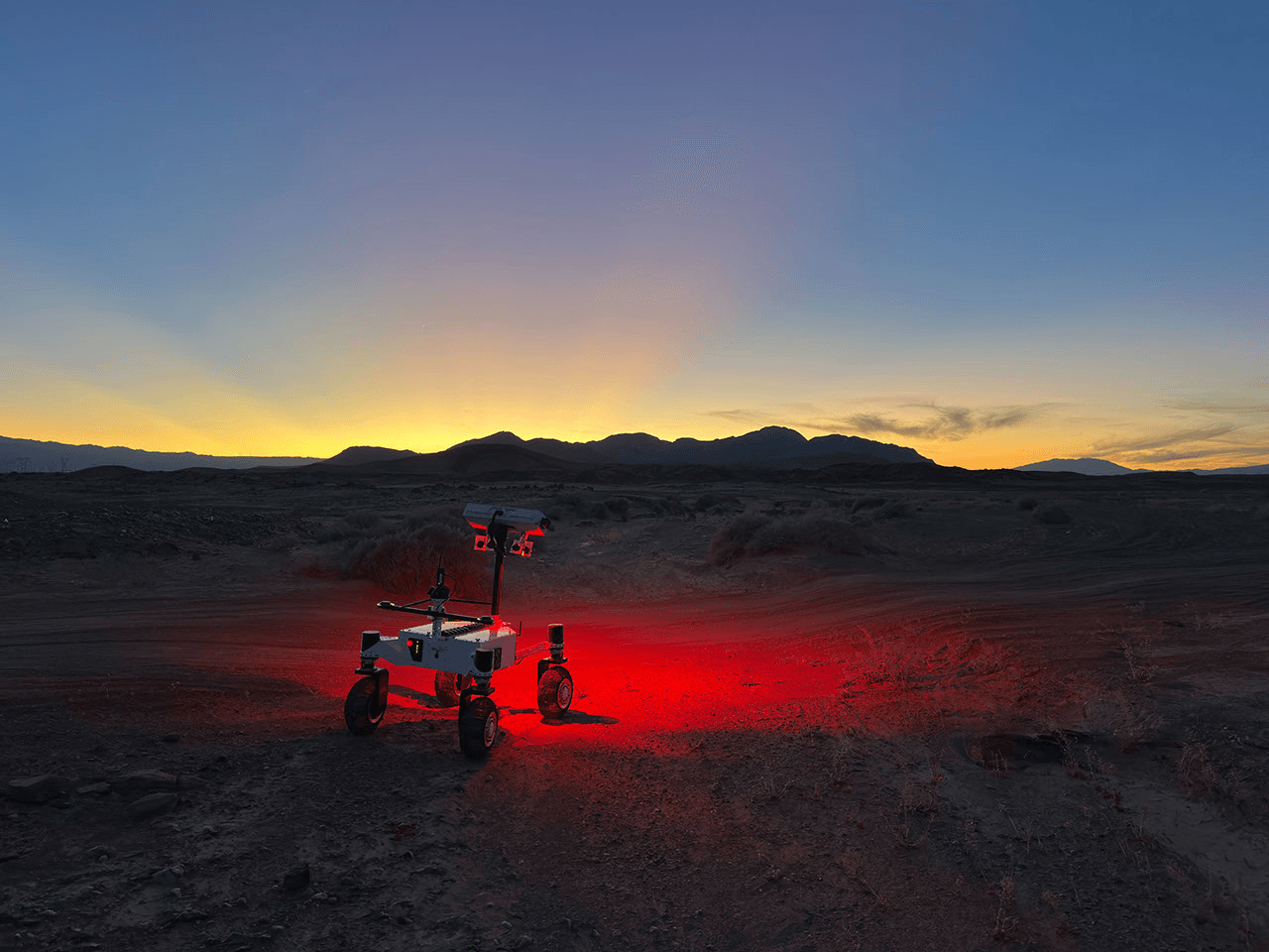 NASA Gelişmiş Rover Prototipiyle Çöl Sahası Testi