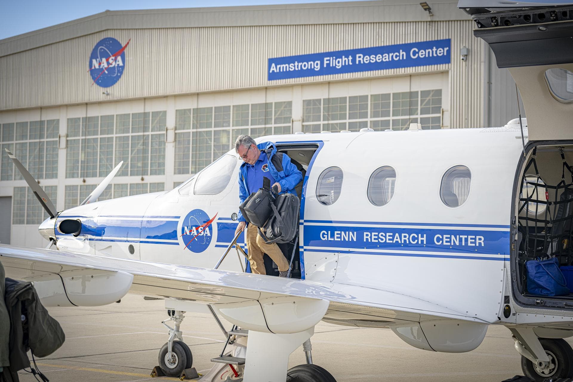 NASA PC-12 Uçağı, Kurum Genelinde Uçuş Araştırmalarını Desteklemek İçin Harekete Geçiyor