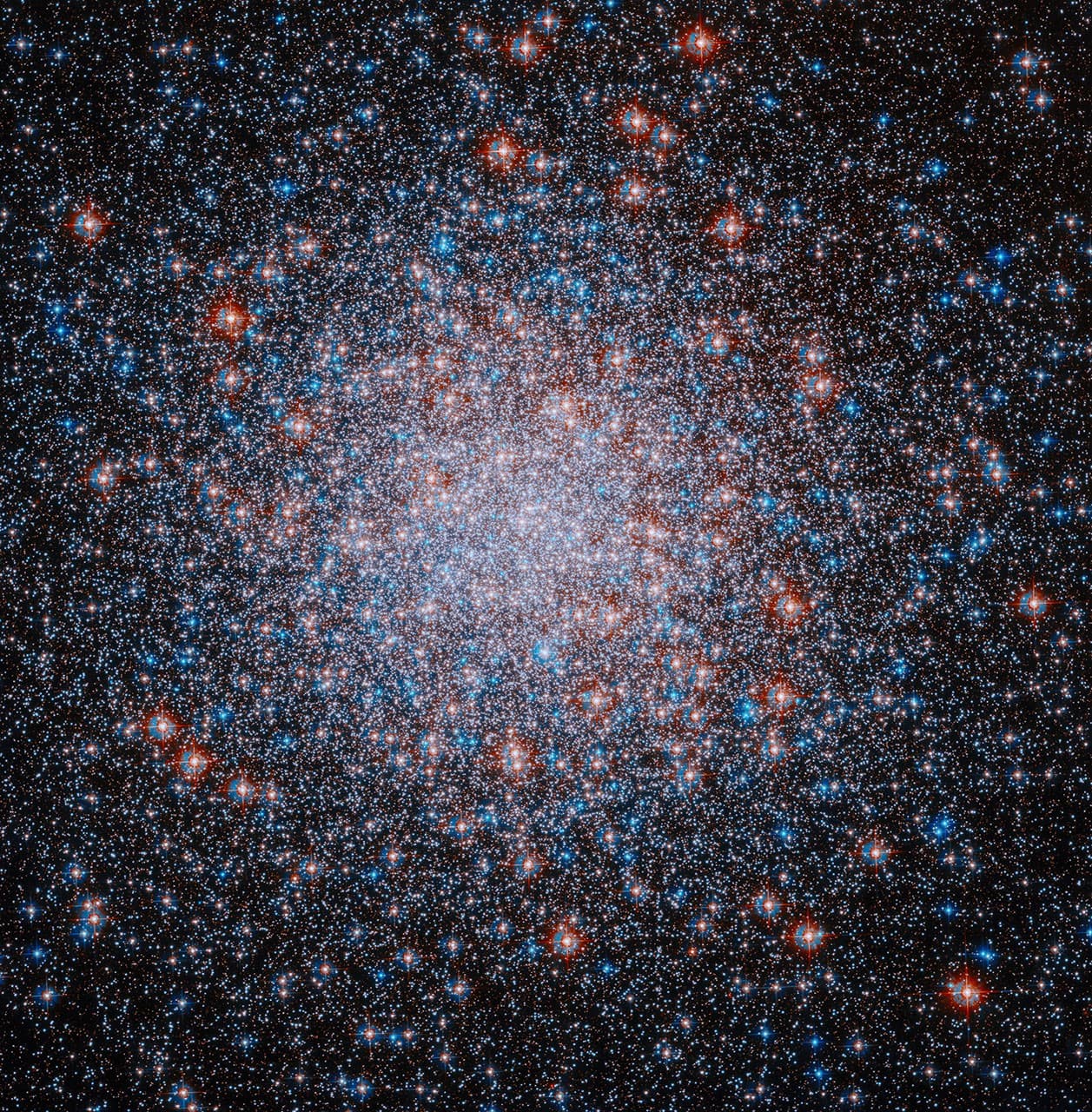 NASA'nın Hubble Yıldızlarla Bezenmiş Kozmik Sahneyi Görüntüledi