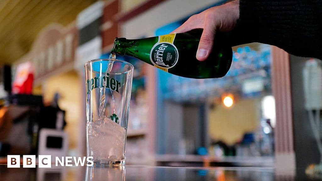 Perrier iddia ettiği kadar saf mı? Şişelenmiş su skandalı kavrayan Fransa